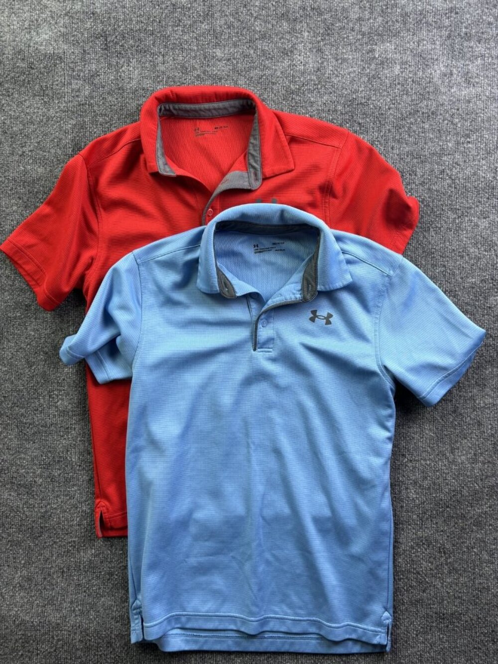 Under Armour Polo Shirt Boys Small Blue Red HeatGear Golf‎ Short Sleeve Lot 2
